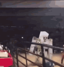 104023j0jujx2pzpjzwp3r.gif